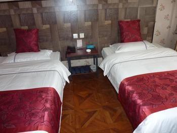 Feiyingte Hotel Gucheng (Henan) Bagian luar foto