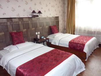 Feiyingte Hotel Gucheng (Henan) Bagian luar foto